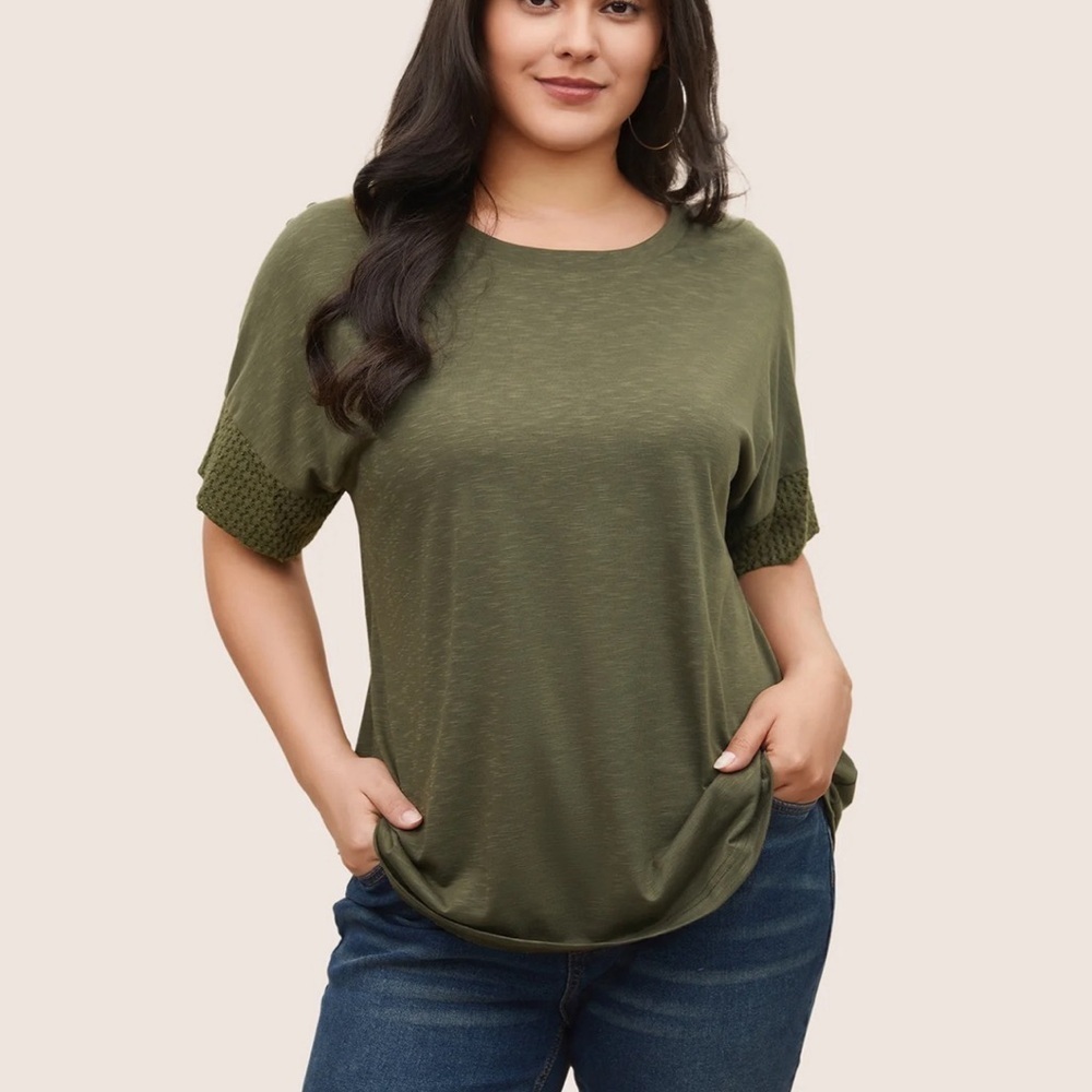 BloomChic Plus Size 2XL Solid Lace Insert Batwing Sleeve T-shirt us18-20